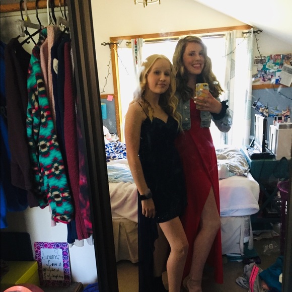 Meet your Posher, Claire - Picture 1 of 1